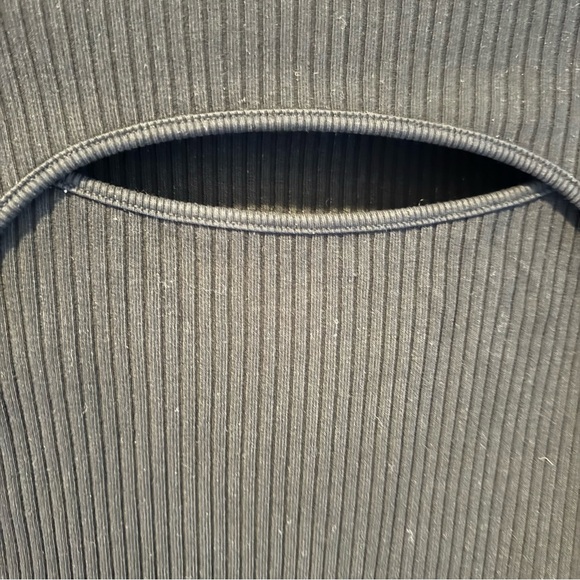 AGOLDE Lyza Black Cut-Out Long Sleeve Top | S - Picture 5 of 8